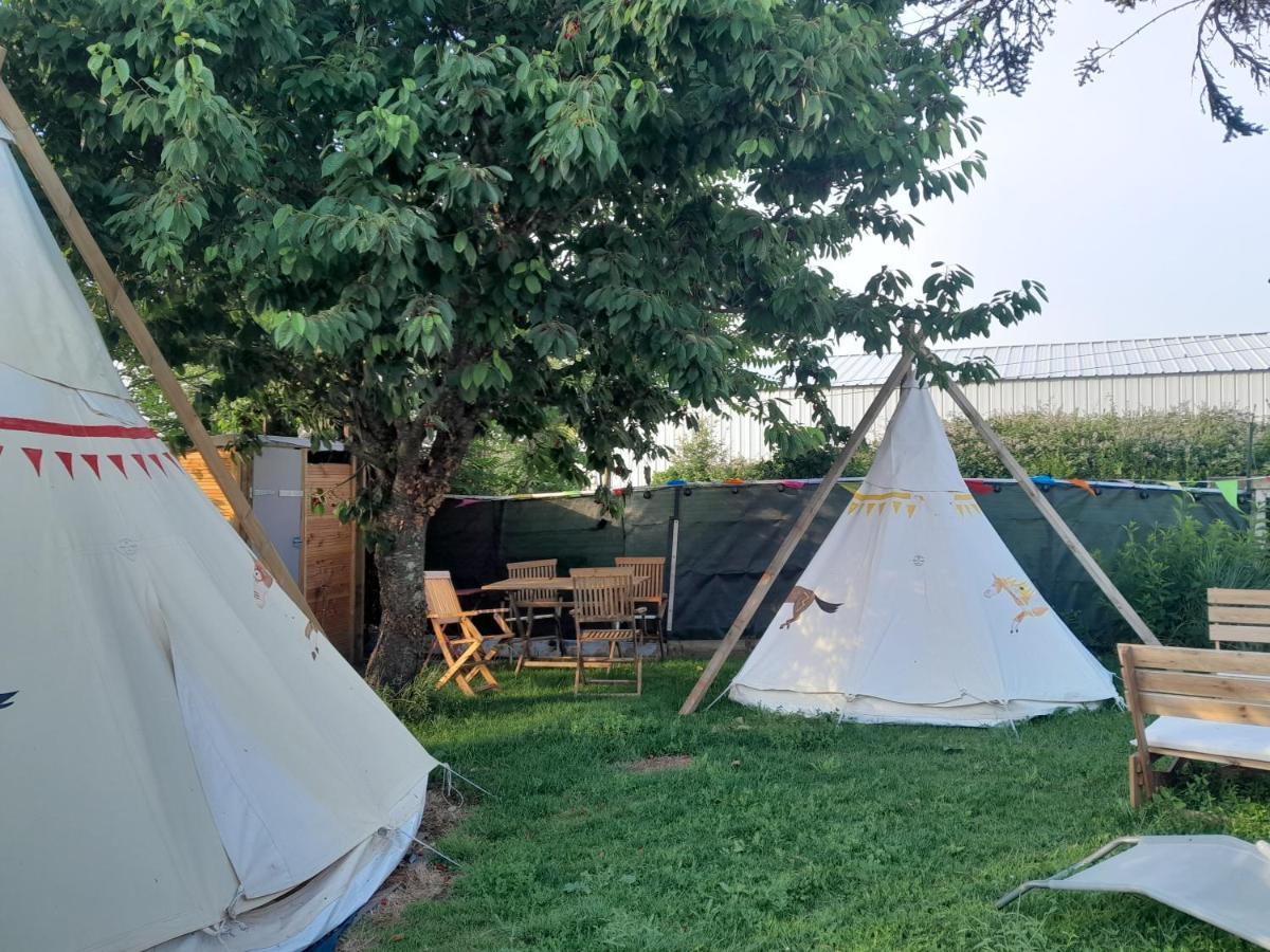 Les Flots De Ma Vie Chambres D Hotes Et Tipi Florence Et Virginie Gossin Barzan Экстерьер фото